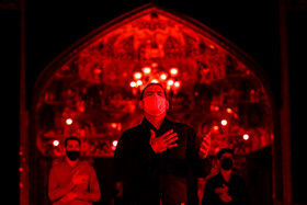 عزاداری شب چهار محرم در امامزاده صالح(ع)