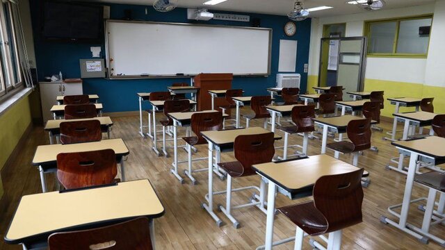 ۲۱۵۰ کلاس درس در لرستان توسط خیرین ساخته شده است