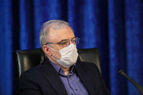 سعید نمکی، وزیر بهداشت در جلسه ستاد ملی مبارزه با کرونا با حضور رییس جمهوری