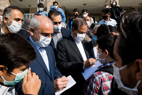 بازدید اسحاق جهانگیری، معاون اول رئیس‌جمهور و محسن حاجی میرزایی وزیر آموزش و پرورش از  دبیرستان  پسرانه علامه طباطبایی 