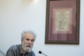 فرهاد سلیمانی در نشست خبری چهارمین دوره نشان عکس سال مطبوعاتی ایران