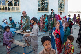 کودکان روستای قادرآباد از توابع شهرستان خاش