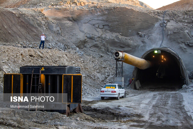 فعال‌سازی پروژه راه‌آهن بوشهر-شیراز از مهمترین مطالبات مردم است