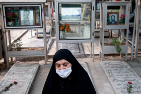 گلزار شهدای بهشت زهرا در نخستین روز هفته دفاع مقدس