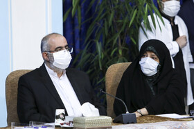 معصومه ابتکار و حسام الدین آشنا در جلسه شورای عالی انقلاب فرهنگی 