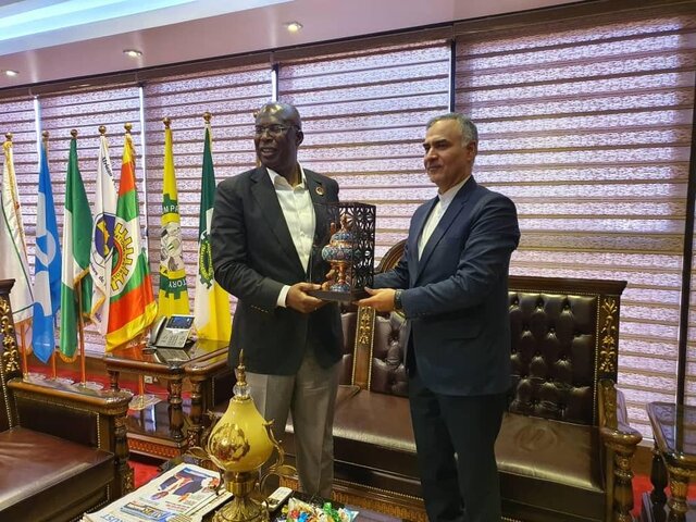 رایزنی سفیر ایران با وزیر نفت نیجریه