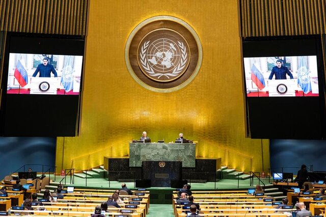 مادورو خواستار اقدام اعضای سازمان ملل علیه تحریم‌های آمریکا شد