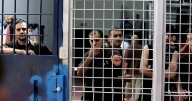 آغاز اقدامات اعتراضی اسرای فلسطینی در ۵ زندان اسرائیلی