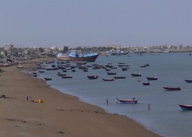 ارتفاع موج  در دریای عمان به ۲.۵ متر می رسد