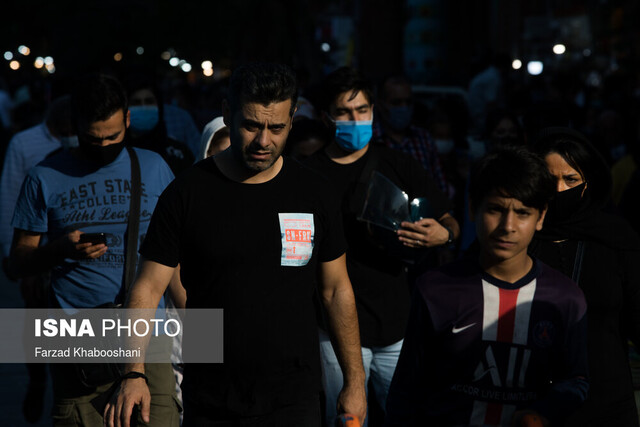 در خانه نمی مانید، حداقل ماسک بزنید