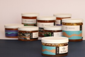 خرید عسل طبیعی و ۵ محصول ناشناخته دیگر!