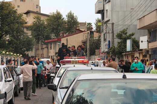 تحلیل عبدی درباره گرداندن اراذل و اوباش در رشت تحلیل عبدی درباره گرداندن اراذل و اوباش در رشت
