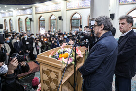 سخنرانی حسین علیزاده در مراسم اقامه نماز بر پیکر استاد محمدرضا شجریان