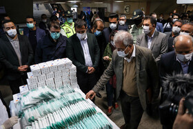 حضور سخنگوی دولت در مترو در اولین روز طرح ماسک‌ اجباری