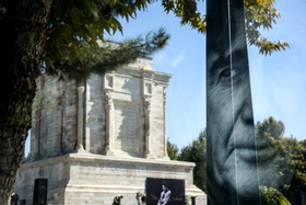 مراسم خاکسپاری پیکر محمدرضا شجریان در محوطه آرامگاه فردوسی واقع در توس