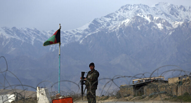 حمله نیروی هوایی افغانستان به طالبان در هلمند