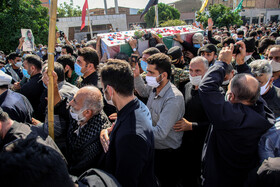 تشییع پیکر شهید مدافع حرم محمود رادمهر شهدای خان‌طومان در شهر ساری 