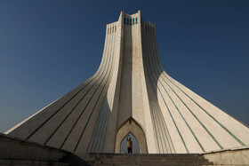 چهل و نهمین سالگرد تاسیس برج آزادی