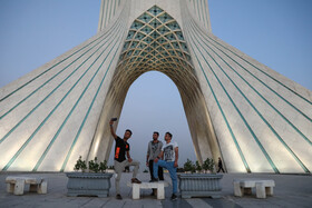 چهل و نهمین سالگرد تاسیس برج آزادی