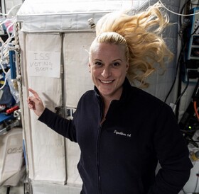 رای دادن فضانورد ناسا در ایستگاه فضایی بین‌المللی