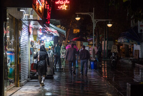 تهران ساعت ۱۸ ـ میدان ولیعصر 