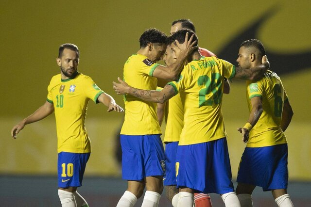 شکست سنگین کلمبیا با کی‌روش و پیروزی برزیل 