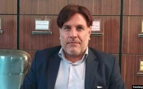 معلمی که بخاطر دانش‌آموزان، بیخیال سانتافه شد