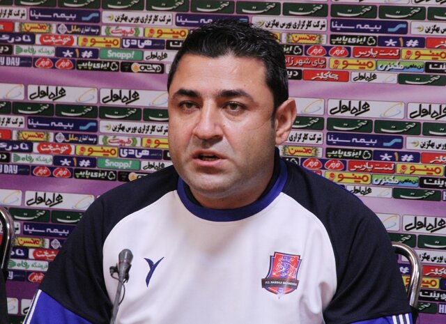 فاضلی: فوتبال ایران به بیراهه می‌رود/ تلویزیون یک ساعت دعوای مدیران را پخش می‌کند