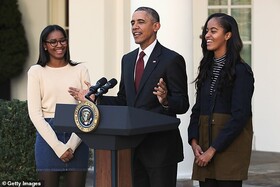 اوباما: دخترانم در اعتراضات مقابله با نژادپرستی تابستان شرکت کرده بودند
