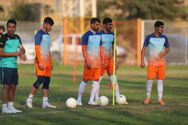 ماهینی: باید فشار را از روی داوران برداریم/ امیدوارم پرسپولیس قهرمان آسیا شود