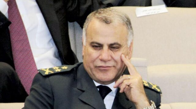 فرمانده سابق ارتش لبنان و ۷ افسر تحت تعقیب قرار گرفتند