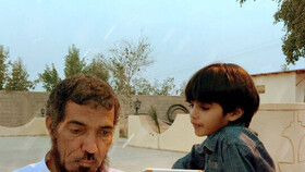 پسر مبلغ عربستانی: پدرم نیمی از بینایی و شنوایی خود را در زندان از دست داده است