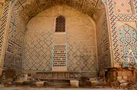 حال ناخوش اولین مسجد اسلامی اصفهان