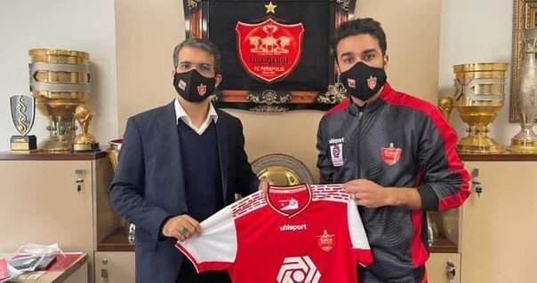 سیامک نعمتی با پرسپولیس دو فصل دیگر تمدید کرد