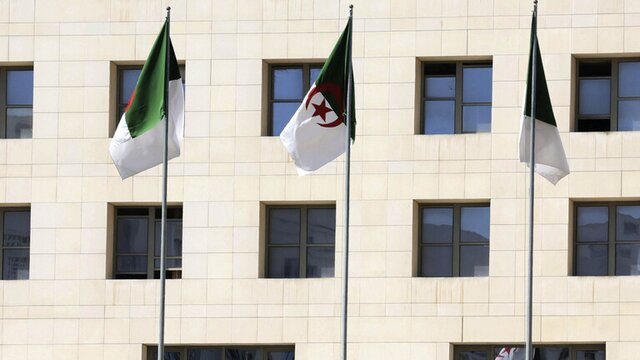 نخست‌وزیر الجزایر: تلاشی برای رساندن رژیم صهیونیستی به مرزهایمان در حال انجام است