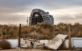 منطقه کوی کارمندان جنوبی، استان البرز ـ «جامانده»
 در رابطه با مدیریت دورریزهای ساختمانی در ایران، به علت نبود قوانین و مقررات و دستورالعمل های ملی و منطقه ای مشکل مواد زائد جامد به صورت یک معضل درآمده است.

