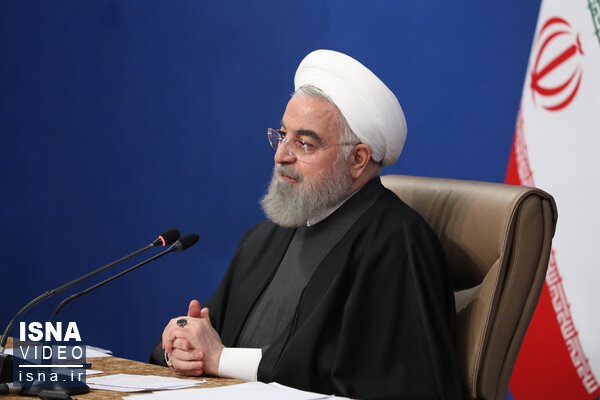 ویدئو / روحانی: شمشیرهای بالای سرمان شکسته شده است