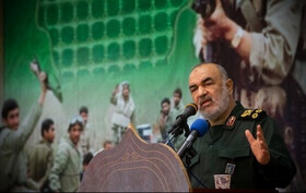 فرمانده کل سپاه: دشمنان آرزوی تسلط بر ملت ایران را به گور می‌برند