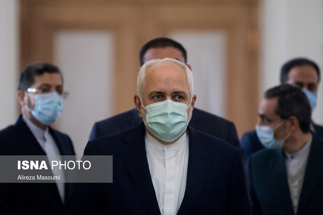 پاسخ ظریف به تروئیکای اروپایی و آمریکا: اقدام را با اقدام پاسخ میدهیم پاسخ ظریف به تروئیکای اروپایی و آمریکا: اقدام را با اقدام پاسخ میدهیم