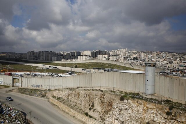 سرنوشت نامعلوم ساکنان منطقه «کفر عقب» در بیت‌المقدس
