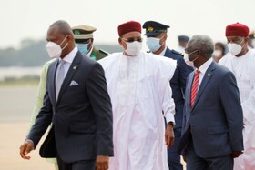 مردم نیجر در جست‌وجوی "اولین انتقال دموکراتیک" به پای صندوق‌های رأی می‌روند