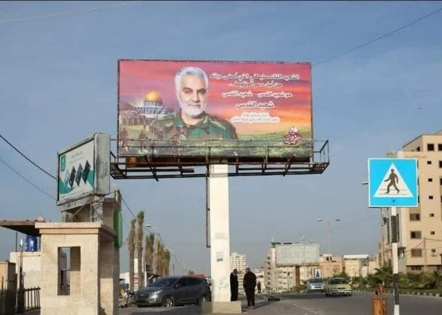 خشم صهیونیست‌ها از نصب تصویر سردار سلیمانی در نوار غزه