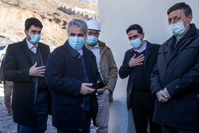 بازدید محمدباقر نوبخت،رئیس سازمان برنامه و بودجه و پرویز فتاح، رئیس بنیاد مستضعفان از فاز دوم آزادراه تهران - شمال