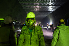 بازدید رئیس سازمان برنامه و بودجه و رئیس بنیاد مستضعفان از فاز دوم آزادراه تهران - شمال