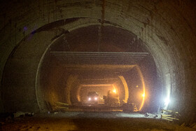 بازدید رئیس سازمان برنامه و بودجه و رئیس بنیاد مستضعفان از فاز دوم آزادراه تهران - شمال