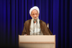 درس اخلاق آیت الله مصباح یزدی در بیت رهبری قم - ۲۱ تیر ۱۳۹۲