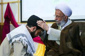 مراسم عمامه گذاری طلاب در جشن اعیاد شعبانیه - ۱۲ اردیبهشت ۱۳۹۵