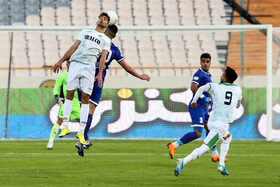 هفته دهم لیگ برتر فوتبال، آلومینیوم  - استقلال