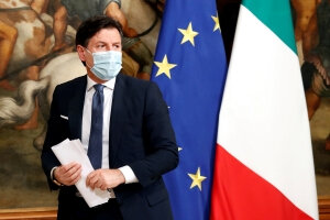 تزلزل دولت ایتالیا همزمان با شدت گرفتن اختلاف "کونته" و "رنتزی"