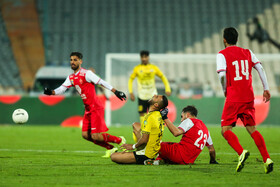 دیدار معوق هفته هفتم لیگ برتر فوتبال/ پرسپولیس - سپاهان